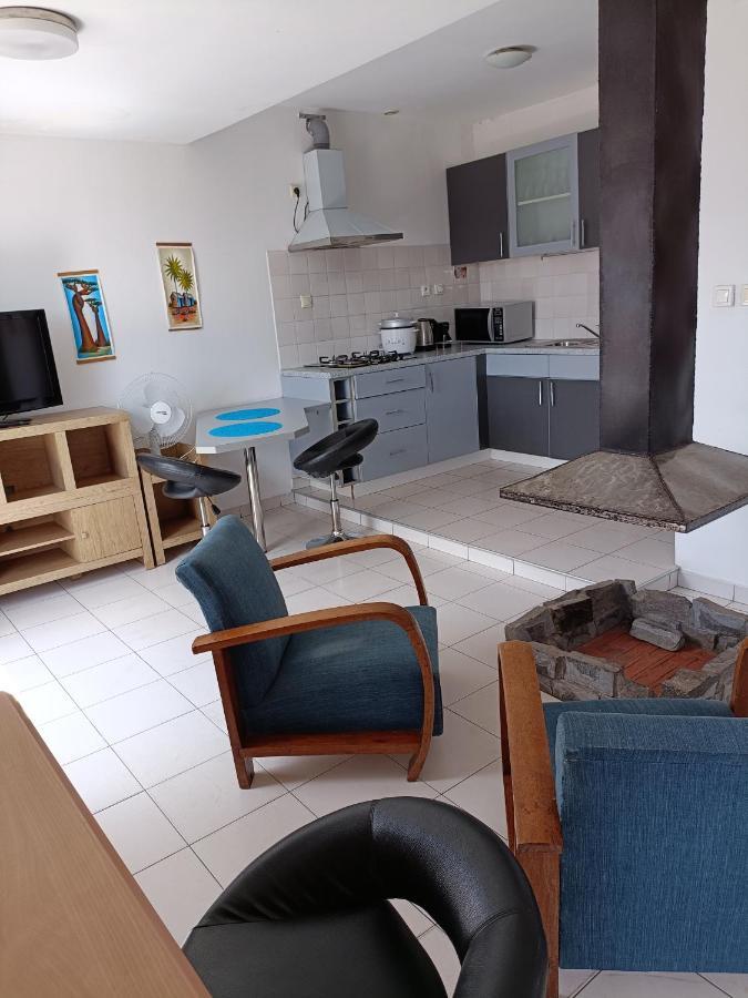 Aina Hotel Ανταναναρίβο Εξωτερικό φωτογραφία