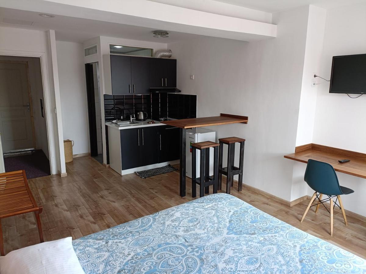 Aina Hotel Ανταναναρίβο Εξωτερικό φωτογραφία